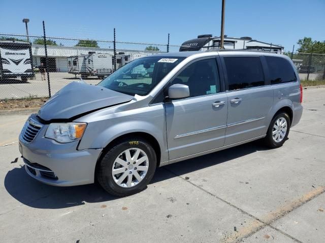 2014 Chrysler Town & Country Touring