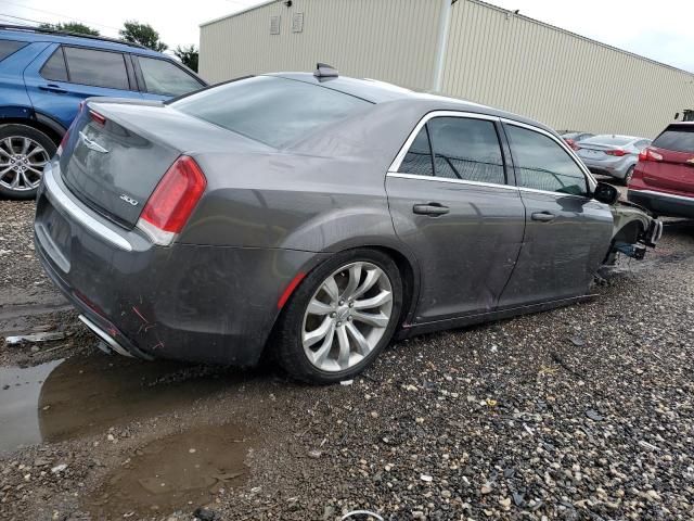 2017 Chrysler 300 Limited