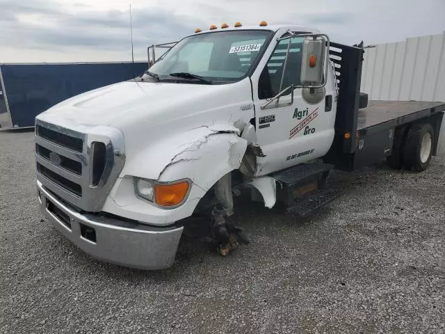 2004 Ford F650 Super Duty