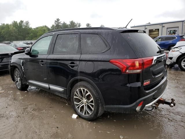 2016 Mitsubishi Outlander SE