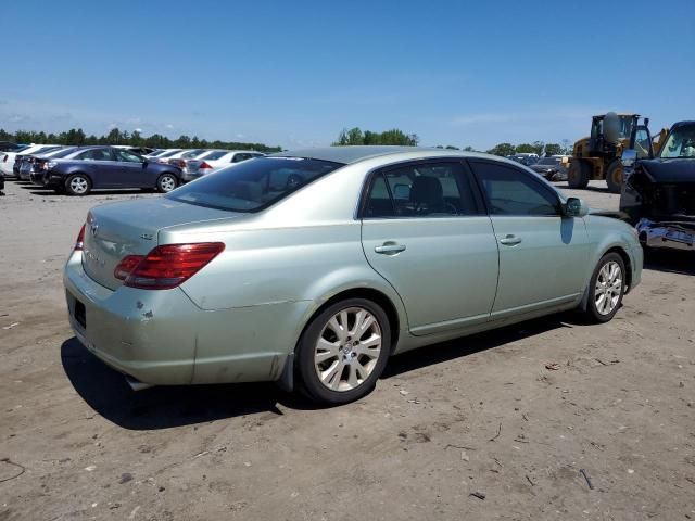 2008 Toyota Avalon XL