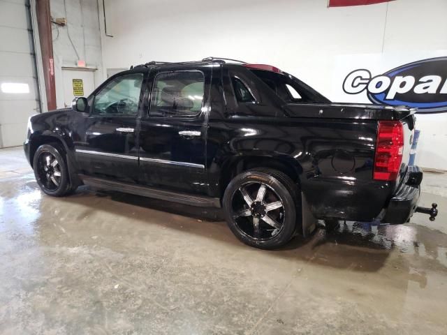 2011 Chevrolet Avalanche LTZ