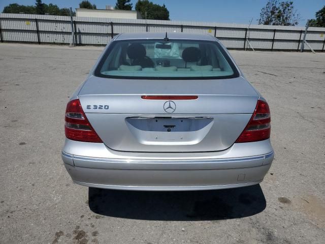 2004 Mercedes-Benz E 320