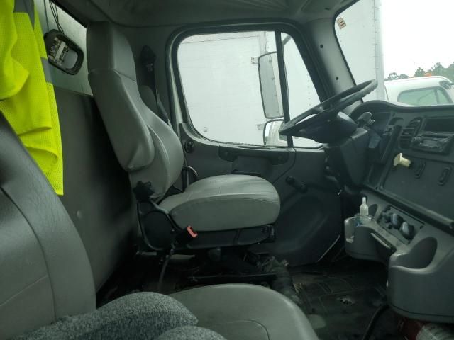 2013 Freightliner M2 106 Medium Duty