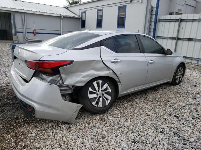 2019 Nissan Altima S