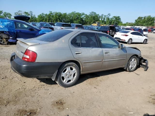 2000 Nissan Altima XE