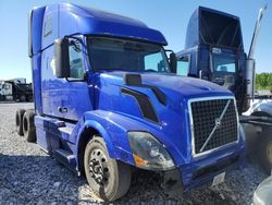 Salvage trucks for sale at Memphis, TN auction: 2014 Volvo VN VNL