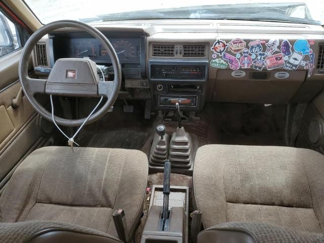 1986 Nissan D21 King Cab