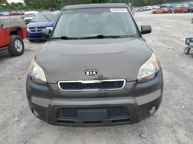 2011 KIA Soul +