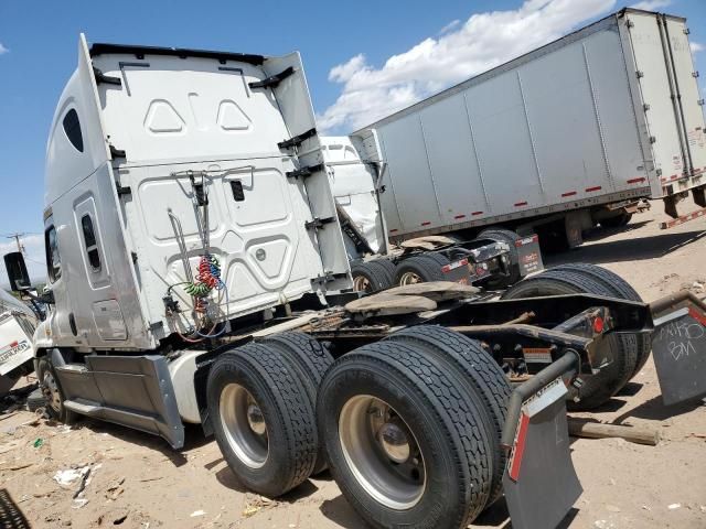 2016 Freightliner Cascadia 125