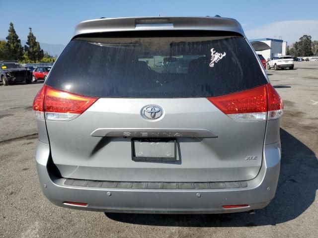 2011 Toyota Sienna XLE