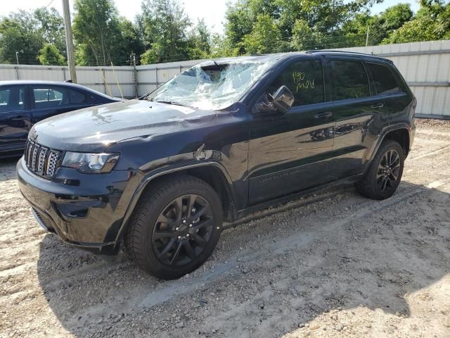 2020 Jeep Grand Cherokee Laredo