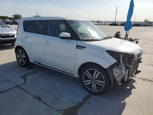 2016 KIA Soul +