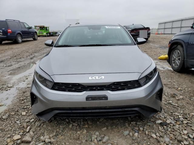 2023 KIA Forte LX