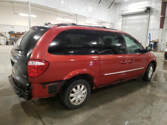 2006 Chrysler Town & Country Touring