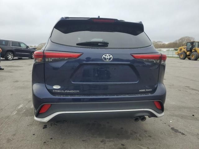 2022 Toyota Highlander XSE