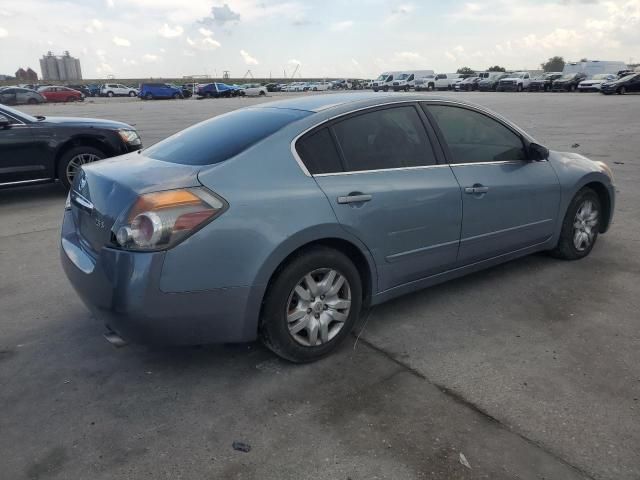 2011 Nissan Altima Base