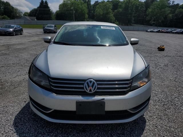 2014 Volkswagen Passat S