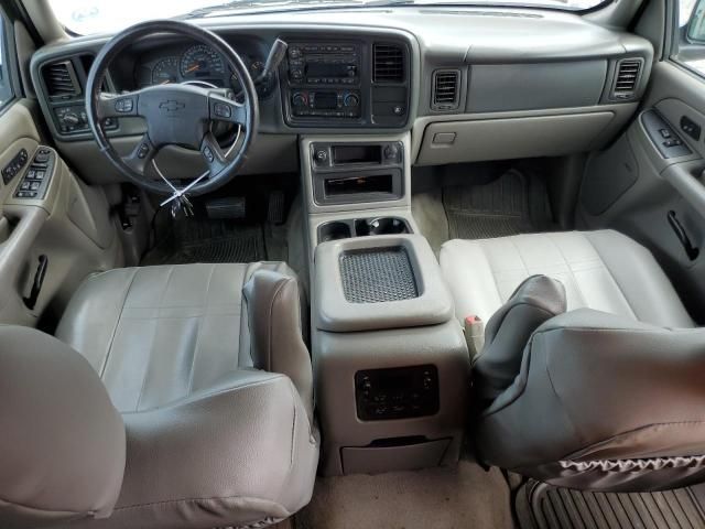 2005 Chevrolet Suburban C1500