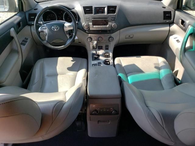 2011 Toyota Highlander Base