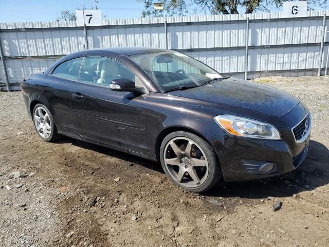 2011 Volvo C70 T5