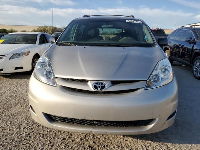 2008 Toyota Sienna CE