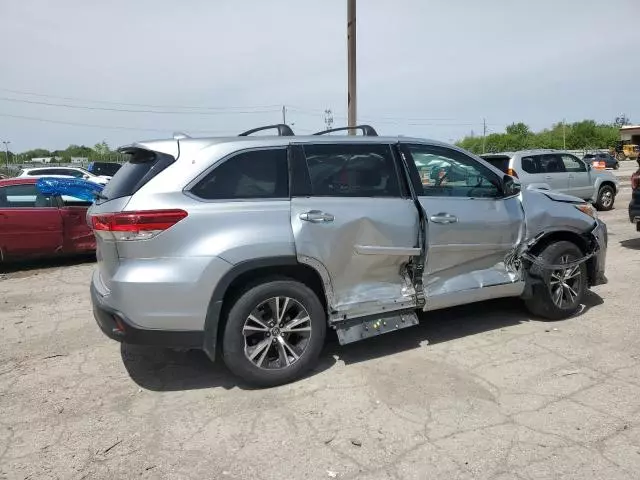 2017 Toyota Highlander LE