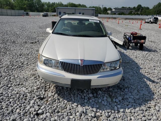 2002 Lincoln Continental