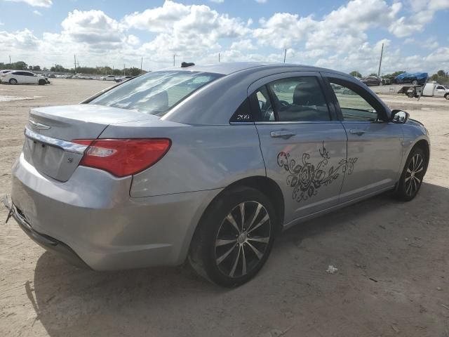 2014 Chrysler 200 Touring