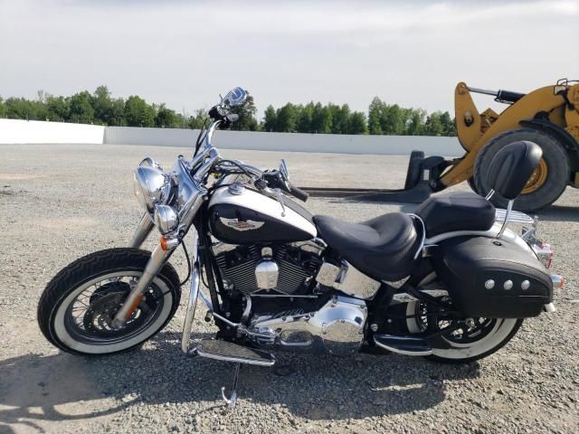 2005 Harley-Davidson Flstni