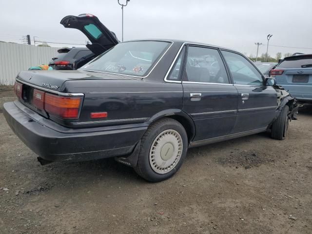 1990 Toyota Camry LE