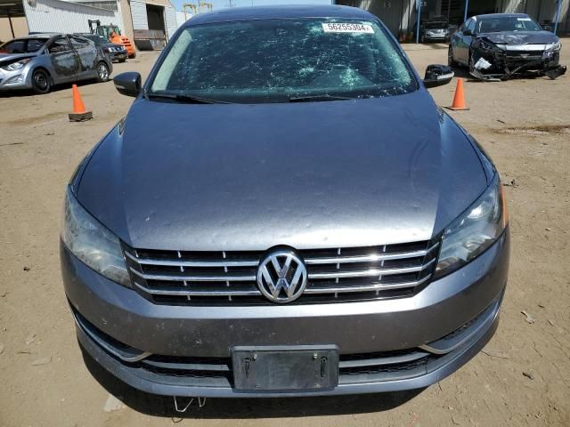 2015 Volkswagen Passat SE