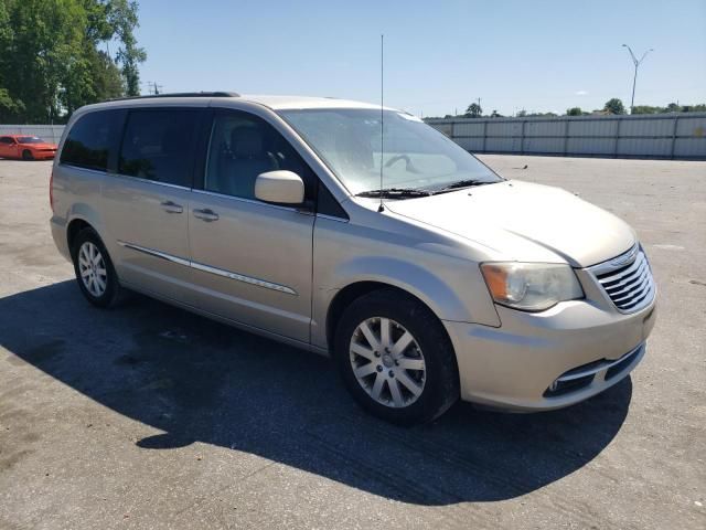 2012 Chrysler Town & Country Touring