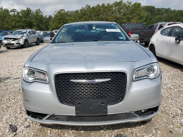 2020 Chrysler 300 Touring