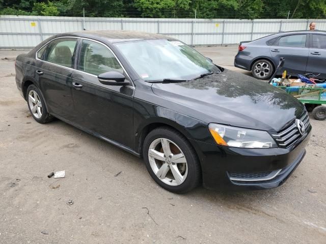 2012 Volkswagen Passat SE