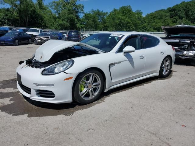 2014 Porsche Panamera S Hybrid