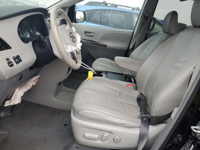 2011 Toyota Sienna XLE