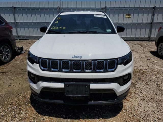 2023 Jeep Compass Latitude