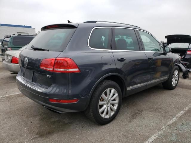 2011 Volkswagen Touareg V6