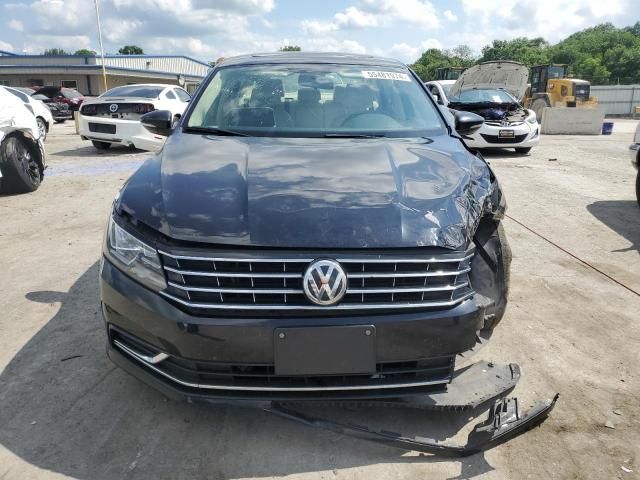 2019 Volkswagen Passat Wolfsburg