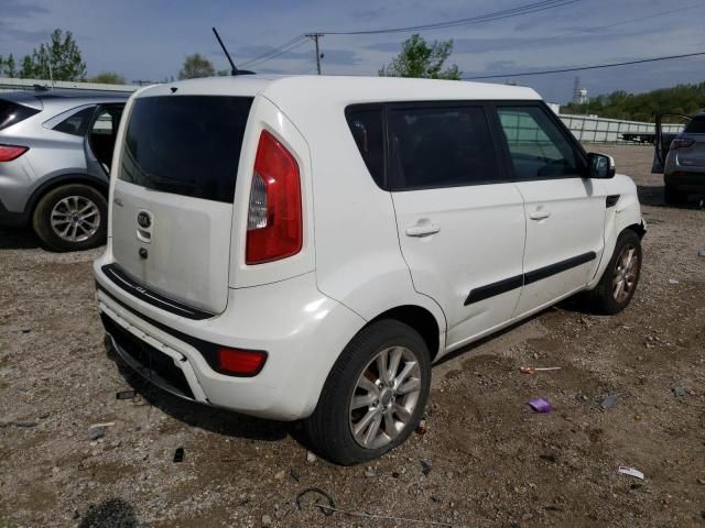 2013 KIA Soul +