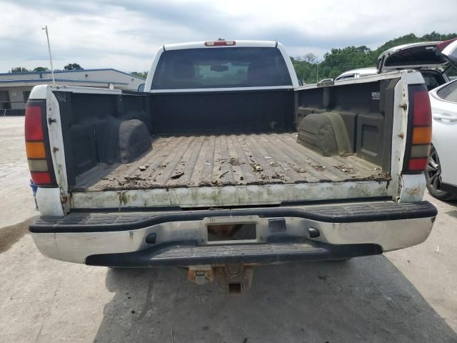 2004 GMC Sierra C2500 Heavy Duty