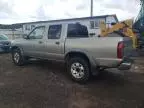 2000 Nissan Frontier Crew Cab XE