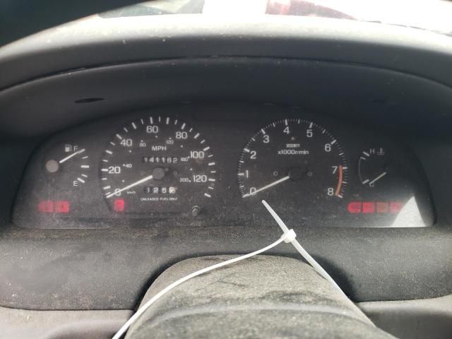 1997 Nissan Sentra Base