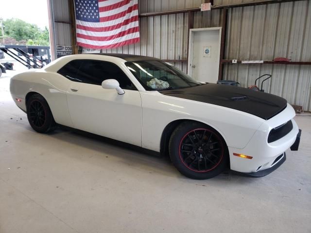 2015 Dodge Challenger SXT