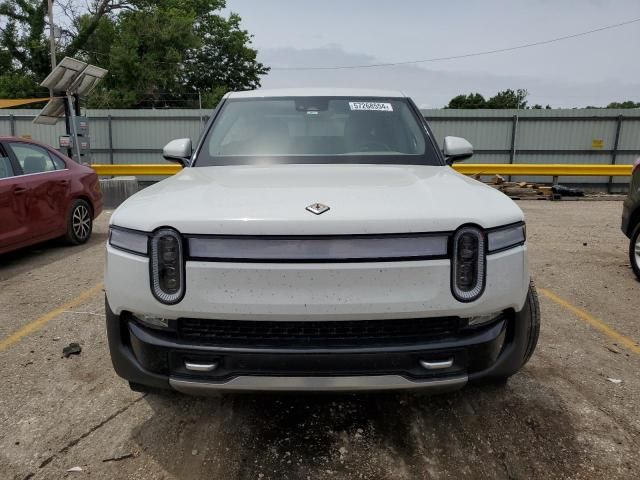 2022 Rivian R1T Adventure