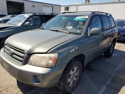 Lots with Bids for sale at auction: 2005 Toyota Highlander Limited