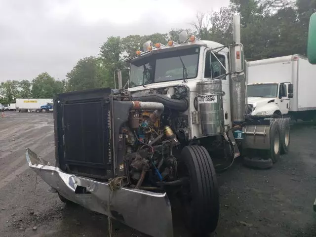 2003 Peterbilt 379