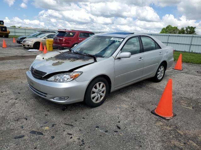 2004 Toyota Camry LE