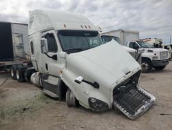 Camiones salvage a la venta en subasta: 2018 Freightliner Cascadia 125